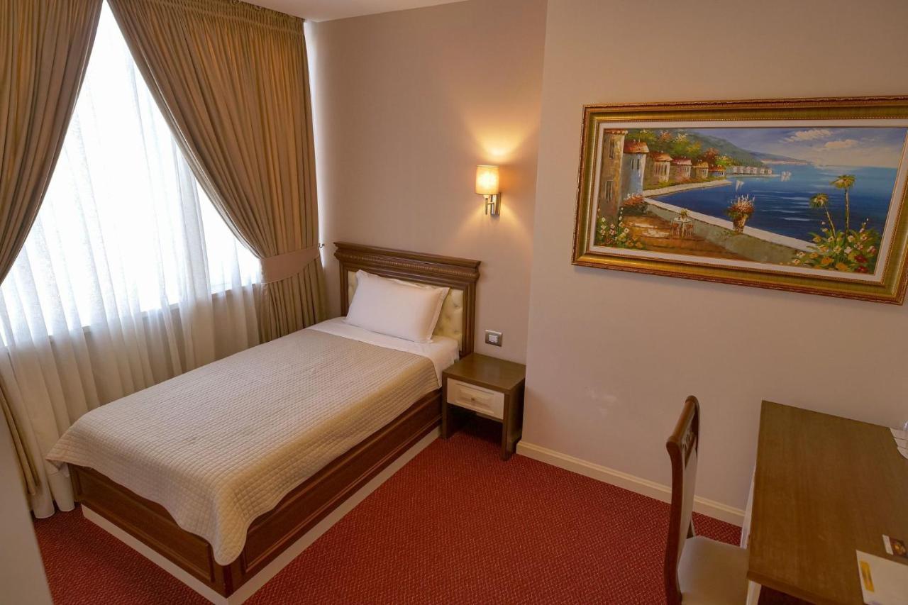 Rozafa Hotel شكودر المظهر الخارجي الصورة