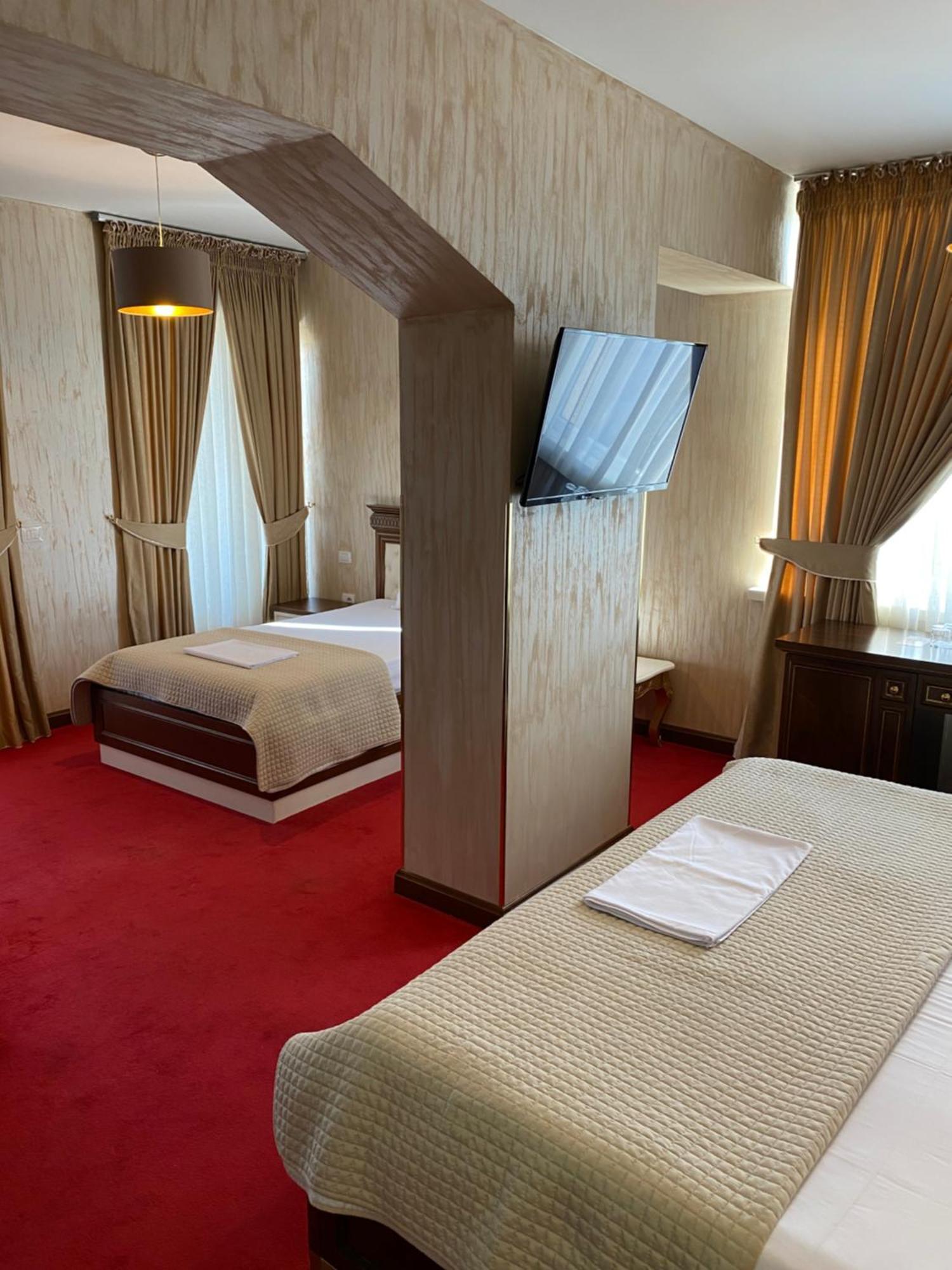 Rozafa Hotel شكودر المظهر الخارجي الصورة