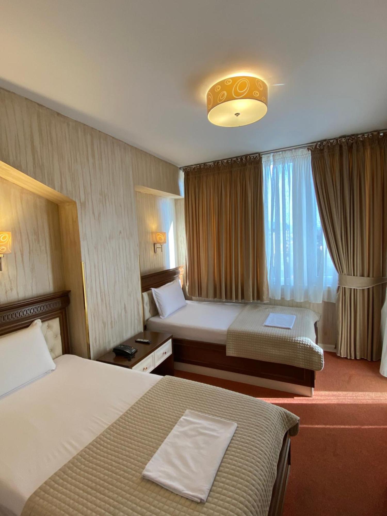 Rozafa Hotel شكودر المظهر الخارجي الصورة
