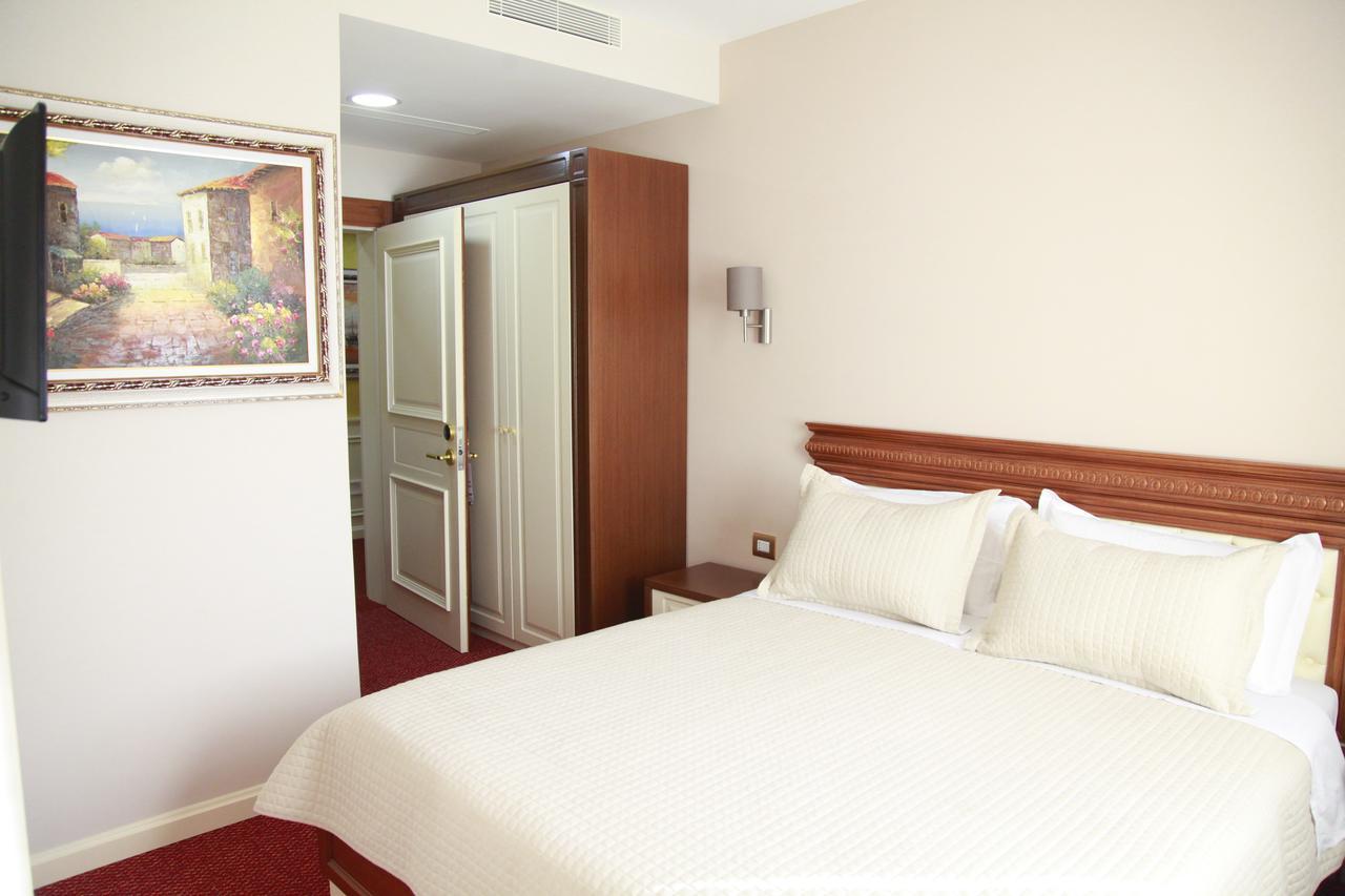 Rozafa Hotel شكودر المظهر الخارجي الصورة